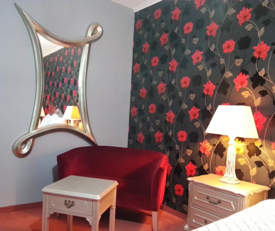 Hotel Sportwerk Tyniec Maly Zewnętrze zdjęcie