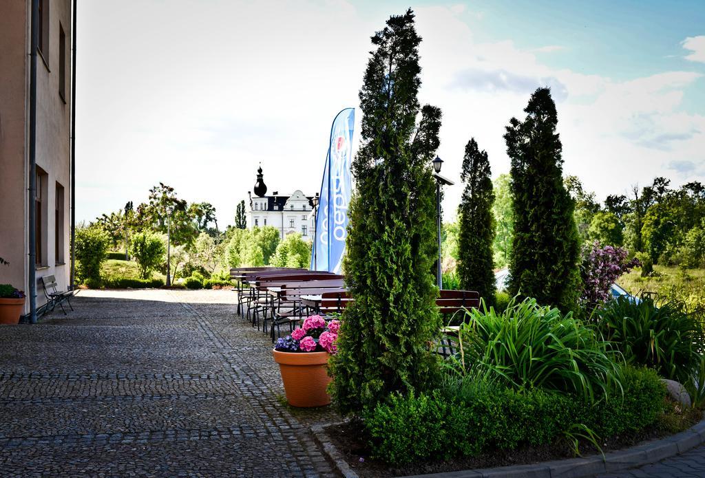 Hotel Sportwerk Tyniec Maly Zewnętrze zdjęcie